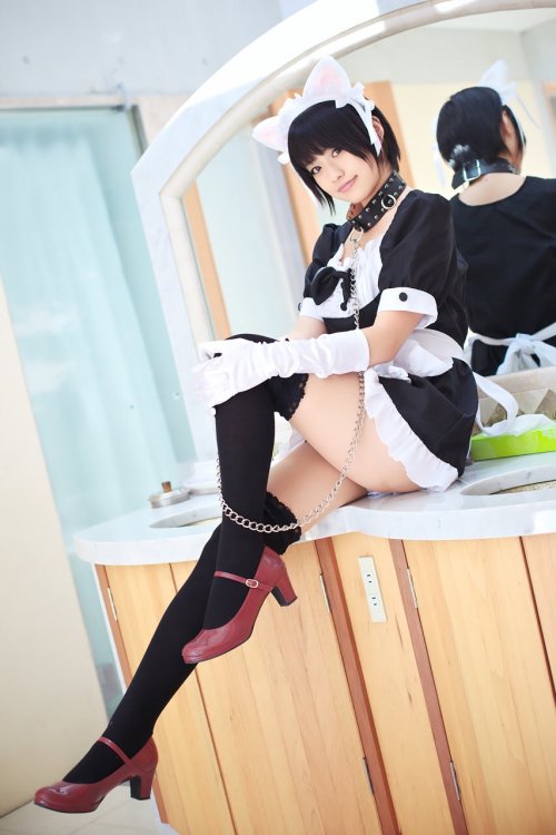 morotan:  かざり ‏@kazariri  いい加減黒猫っぽいコスプレがしたい。 #猫の日  https://twitter.com/kazariri/status/701722168715931648 