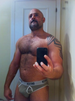 Follow my two hairy men blogs:http://sambrcln.tumblr.comhttp://hairysex.tumblr.com