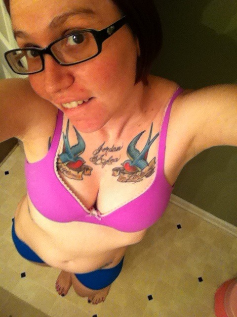 mymarinemindpart3:  Inked Air Force hottie pt 1