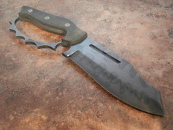 gunrunnerhell:  Micheal Burch / SBW Knives