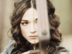 morrisondallas-deactivated20150:Allison Argent gif meme → day 2: underappreciated quote
