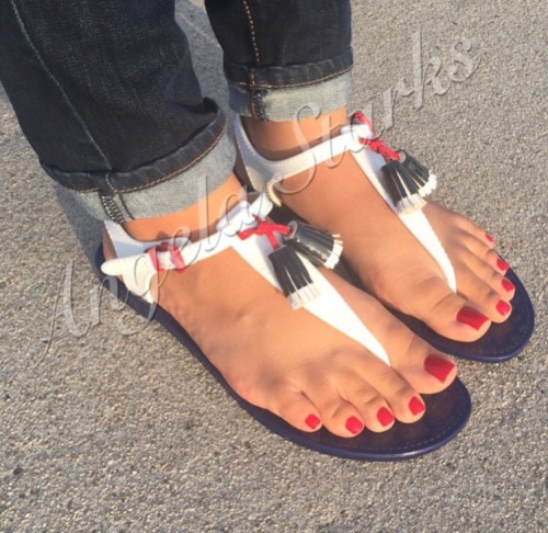 causeitsfun69:  Baddie 👣