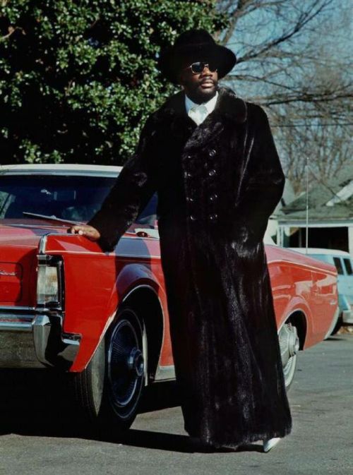 Portrait photos of Isaac Hayes in the 1960s and 1970s.