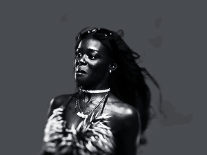 hellyesazealiabanks:  Azealia Banks x Music Videos 