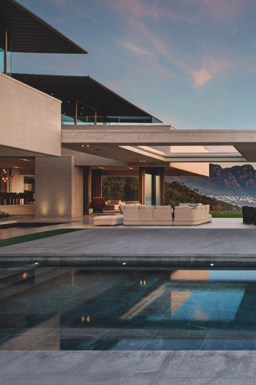 livingpursuit:OVD 919 by SAOTA