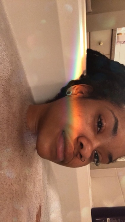 kenneya-duh:Issa bath