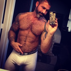 hairy-chests:  HairyChestS 