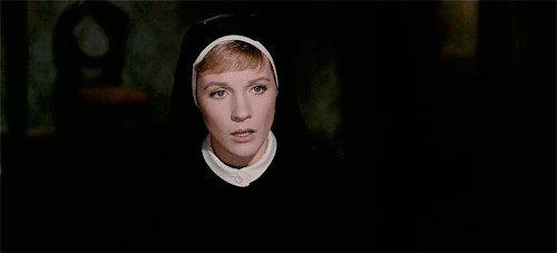 redford-s: But the picture belongs to Julie. Of that there is no doubt. It is her movie, her triumph