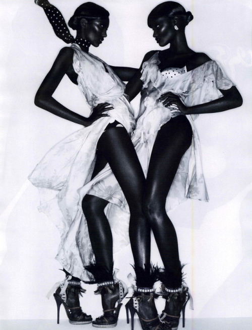 chanelresort:Anais Mali & Melodie Monrose in “Double Vision”, photographed by Sølve Sundsbø for 