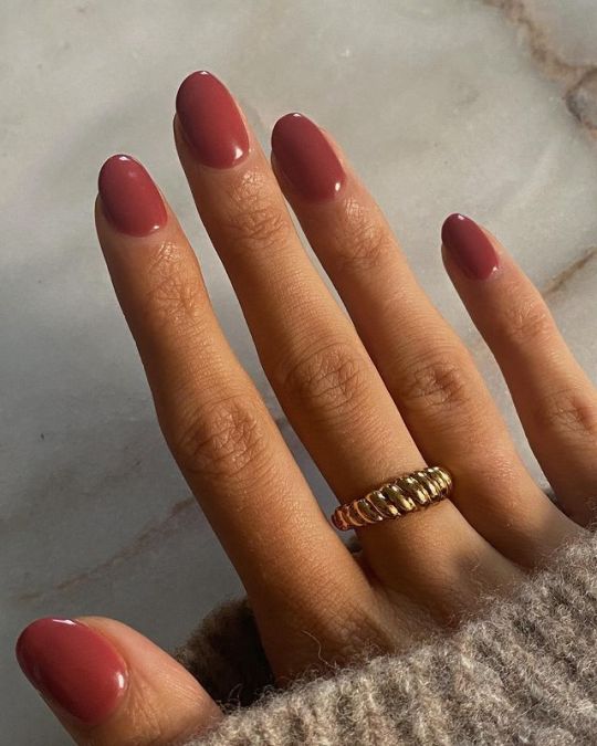 Without a Doubt, These 13 Autumn Nail Colours Always Look Classy