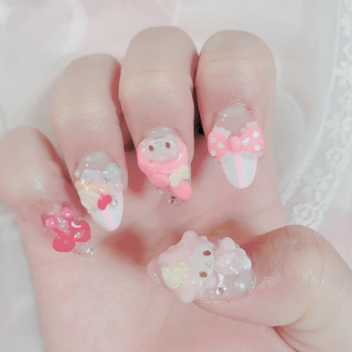 nemupyon: .｡.:*☆  My Melody×My Sweet Piano Nails