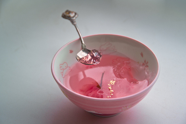 japanesefoodlover:  sakura petal jelly by Helen Silivren on Flickr.