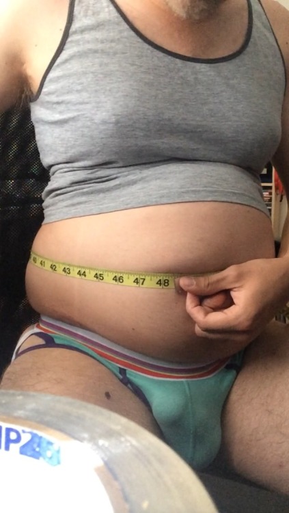 vertigoed12:  Measuring the prize hog at the fair ;) 