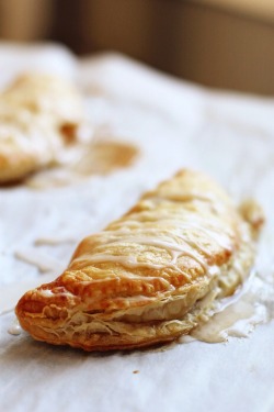 fullcravings:  Peach Turnovers with Almond Glaze 