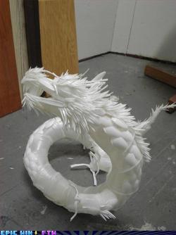 k-entertainment:  A dragon made entirely