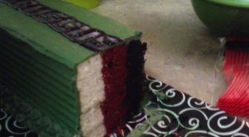 tobuscus:abbigailbuscus:This is the cake my mom made for my Tobuscus birthday party yesterday this i