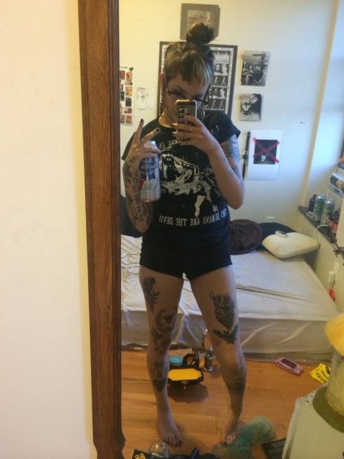 headless-heartless:  Sup y’all