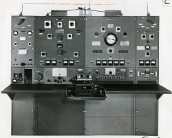 engineeringhistory:  RCA Radiogram machine, circa 1920s
