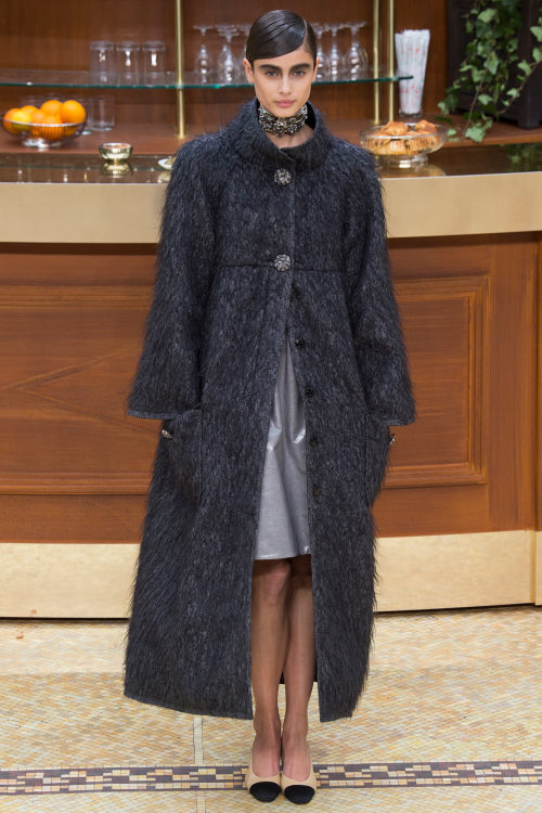 CHANEL F/W 2015 READY-TO-WEAR