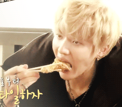  Hungry Kris in Exo’s Showtime Ep 1 - 9 