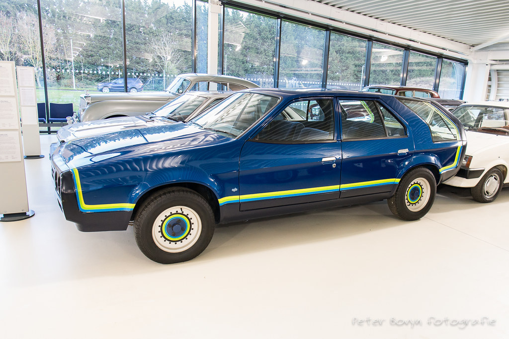 carpr0n:  Starring: ‘78 Austin PrincessBy Perico001