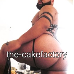 the-cakefactory:  SWEET BUSSY SATURDAYS came