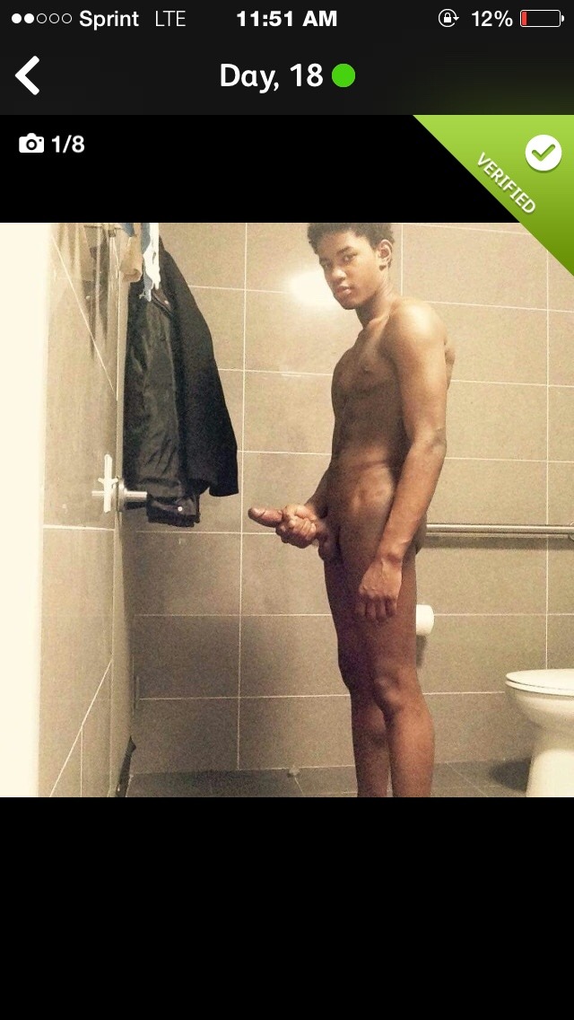 imsexynymia:  Damn that’s dick 