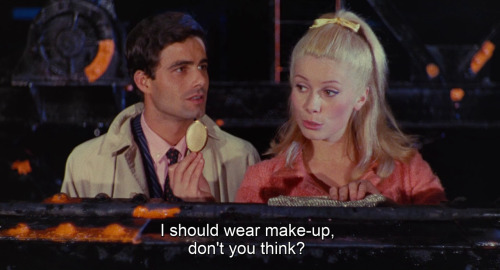 timotaychalamet:Les Parapluies de Cherbourg (1964) dir. Jacques Demy