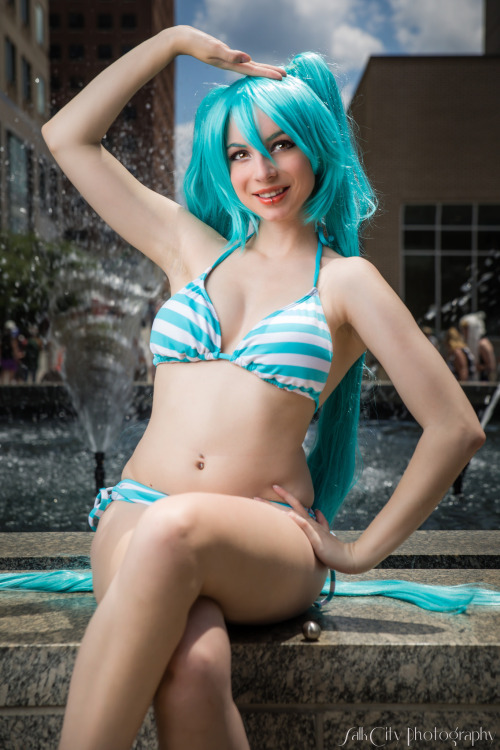 dirty-gamer-girls:  Dirty Gamer Girls