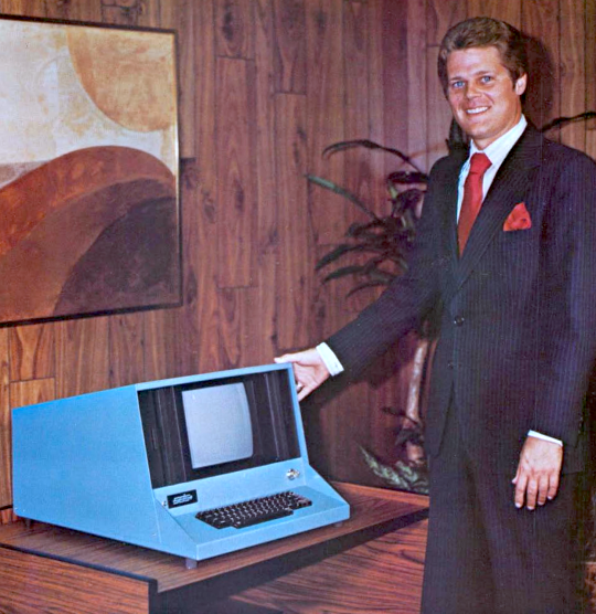 wilwheaton:I’ve used this computer to transcribe all the lyrics to Huey Lewis’s
