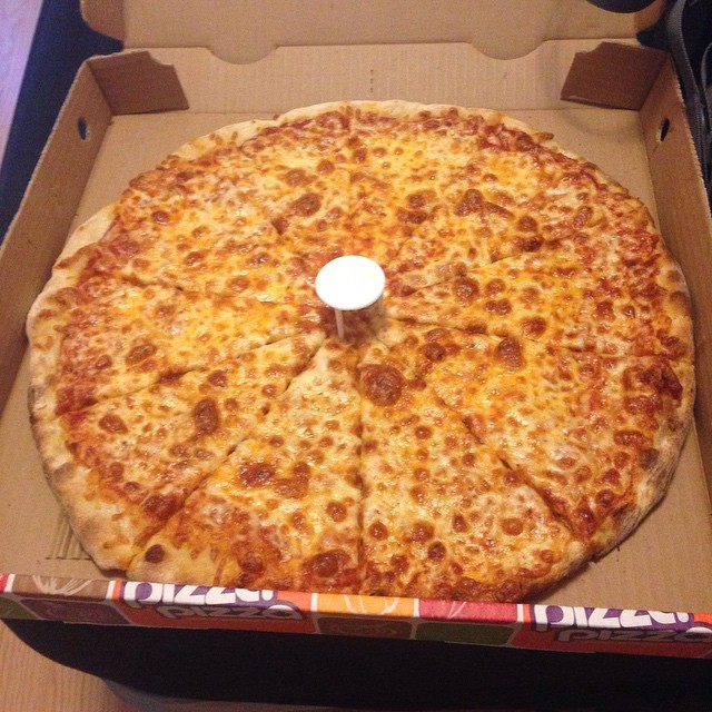 positivelyfat:  Omg guys  God, pizza would be wonderful right now (he says pretty