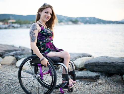 max13king: Useless legs can be very attractive  She may not have the use of them, but they would nev