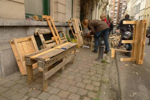 halogaland: mysteriouskod: socalledunitedstates: socalledunitedstates: Urban Hacker Bench (uHbench) 