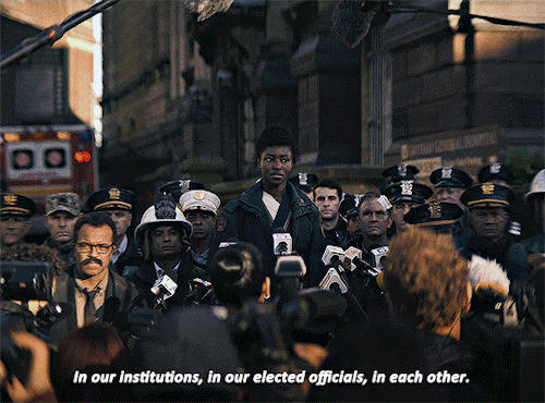 dcmultiverse:THE BATMAN (2022) dir. Matt Reeves