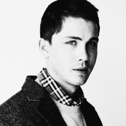 loganlerman:  A teenage me… I was pretty