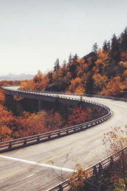 wnderlst:  Blue Ridge Parkway | Aaron Homiak