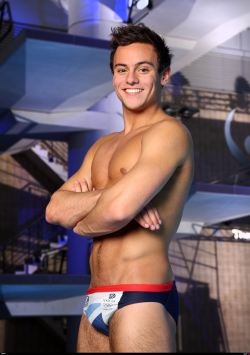 malegalore:  The amicable Tom Daley 