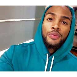 Damonrhodes:  Happy Holidays From Big Daddy Dame 😈 