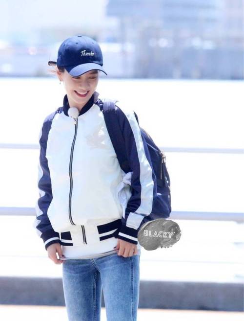 [170514] Jihyo at Incheon Airport with the rest of RM members, heading to Russia and Mongolia to fil