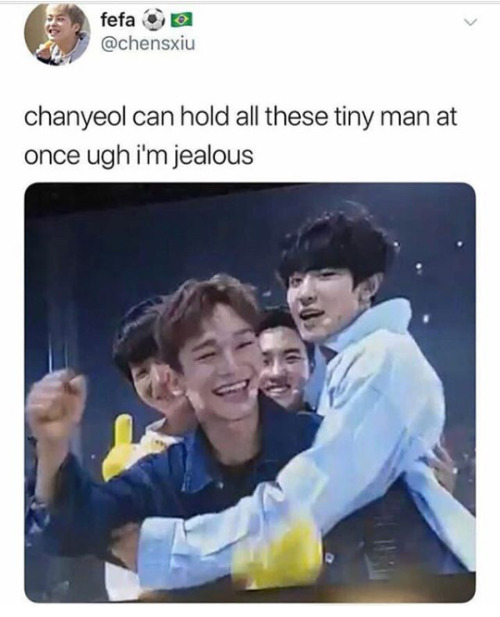 Be chanyeol or be them?