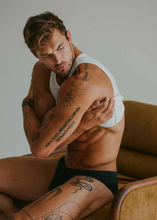 vogueman:  Christian Hogue photographed by