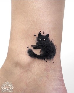  — Black Cat Tattoo Artist: EQUILATTERA △ Private...