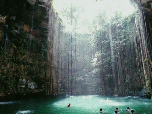 ashley-gold: still kind of in disbelief that I actually took this picture. The sinkhole’s wate