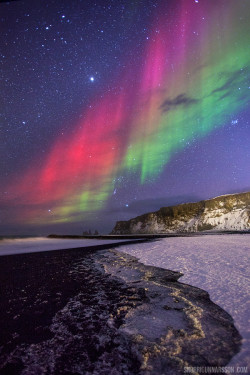 llbwwb:  (via 500px / VÃ­k Black Beach Aurora by Snorri Gunnarsson)