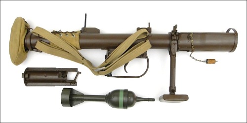 The Piat Anti-Tank Weapon,During World War II most of the major warring powers phased out the anti-t