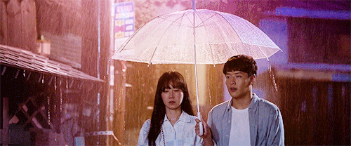 seoinsguk: How about we go to Gaebu Island next weekend to eat some giant dumplings?