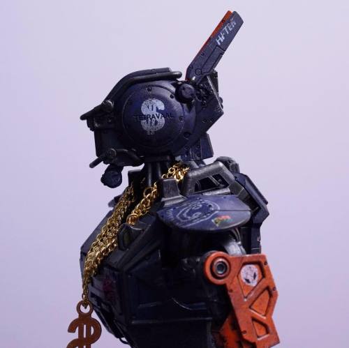 rhubarbes:  Chappie by Justin HoltMore robots adult photos