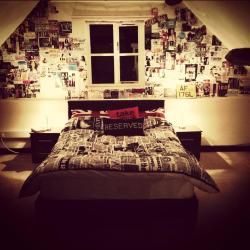 lolsbye:  my bedroom 