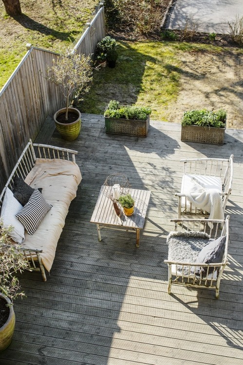 thenordroom:Natural tones in a Swedish home | photos byLina ÖstlingTHENORDROOM.COM - INSTAGRAM - PIN