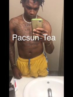 pacsun-tea:  Hood nigga Tre 😊👅